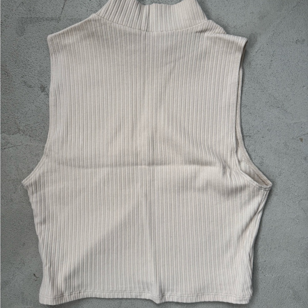 Reformation Sleeveless Ribbed Crop Top - Picture 2 of 5